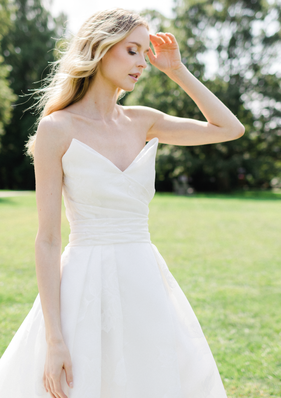 Bride Dress Model Jane - Strapless natural waist ball gown with cummerbund - Verdin New York