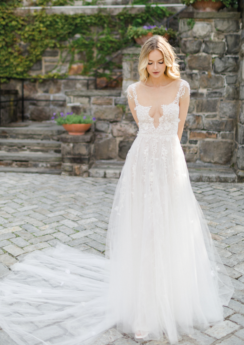 Bride Dress Model Elizabeth - Dress with Cap sleeve, low scooped neckline, gown with low illusion - Verdin New York