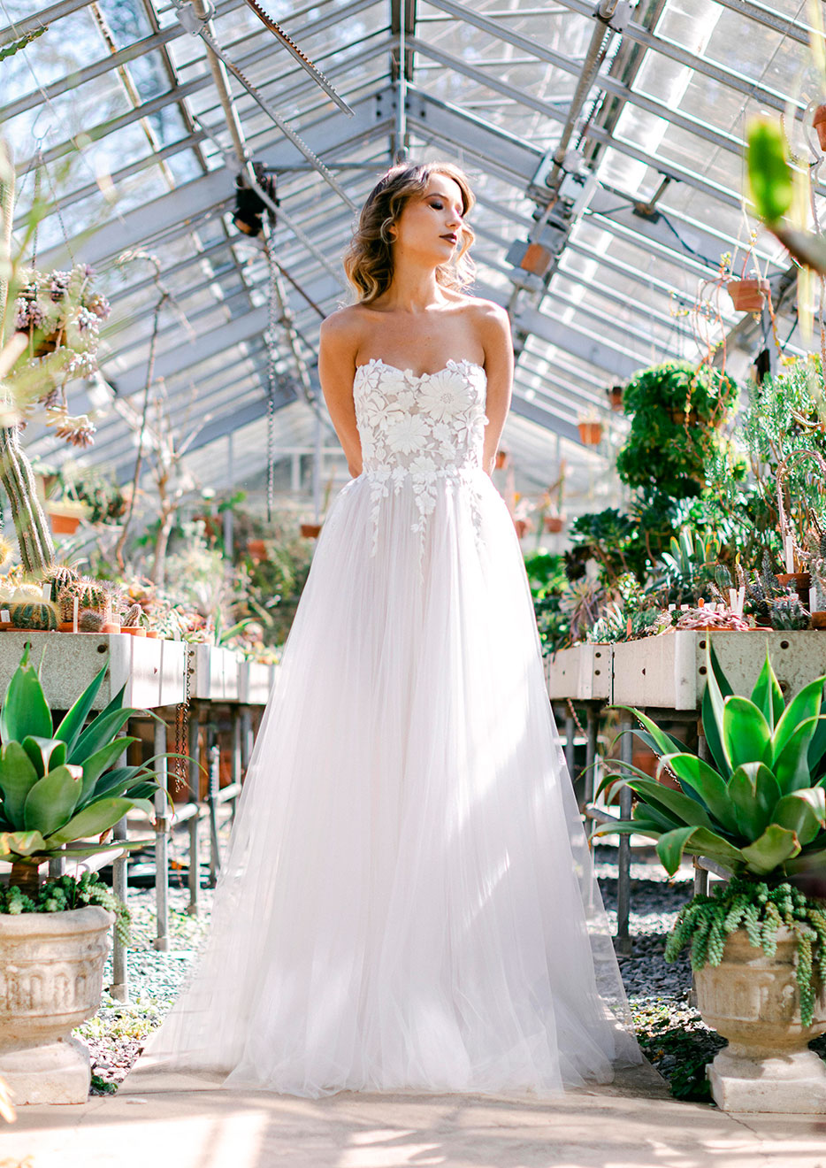 Wedding dress model Hope - Dress in Strapless style with gown and hand embroidered appliques - Verdin New York