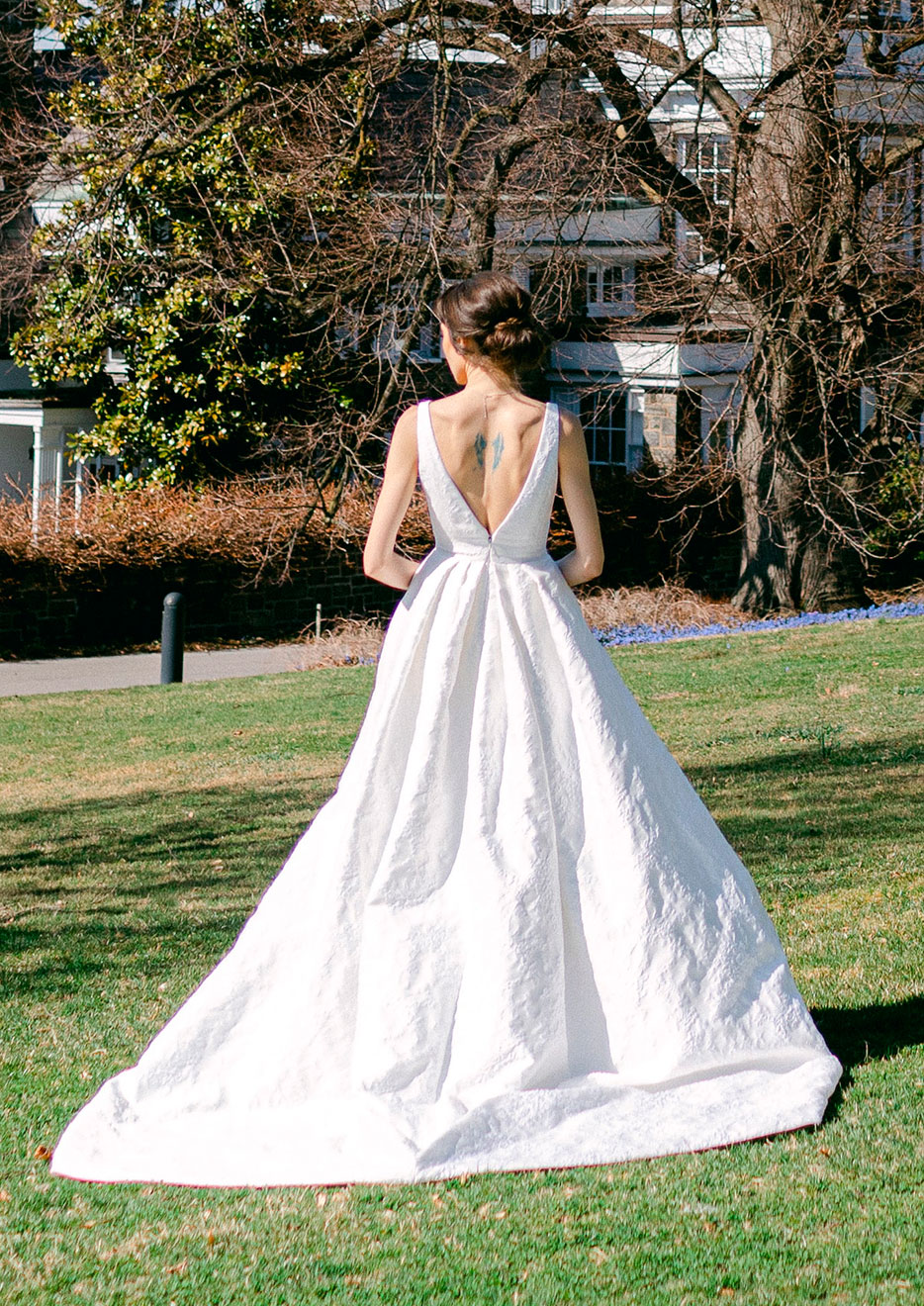 Wedding dress model Zen - Plunging V-Neck brocade gown with front slit and chapel train - Verdin New York