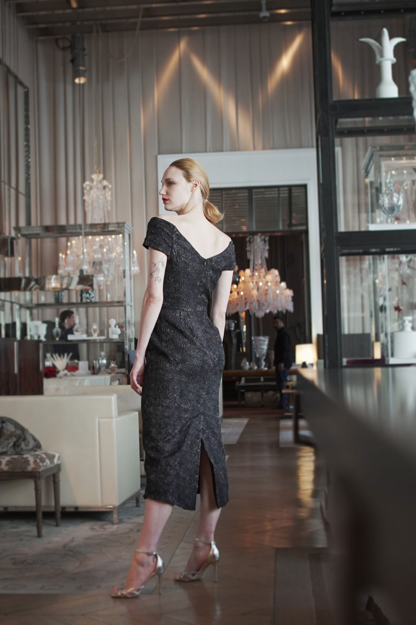 Fairytale Look 4 - Elegant dress with open back neckline in black - Verdin New York