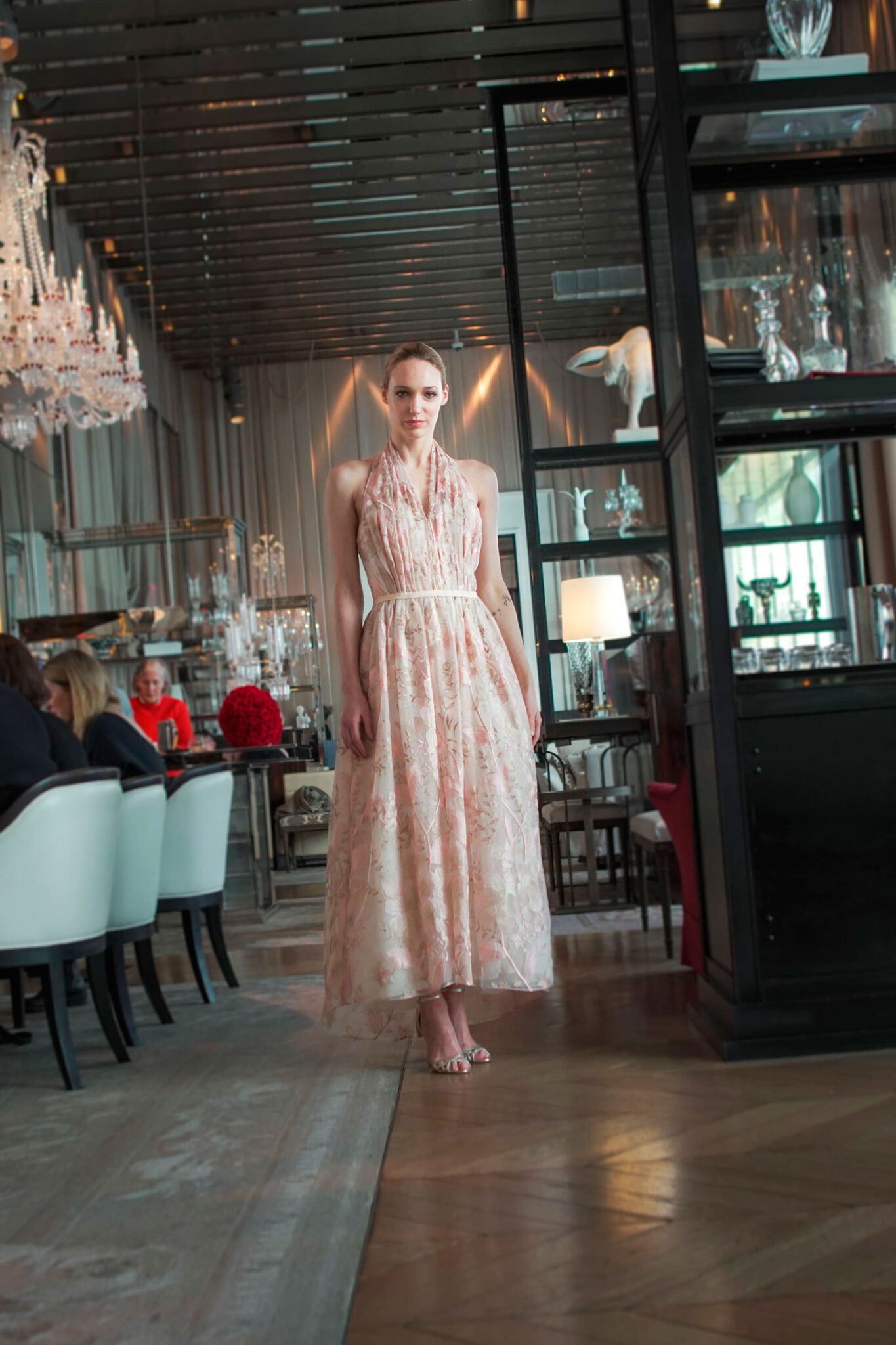 Promises Look 1 - Fresh sun style dress in pink flowered detils - Verdin New York
